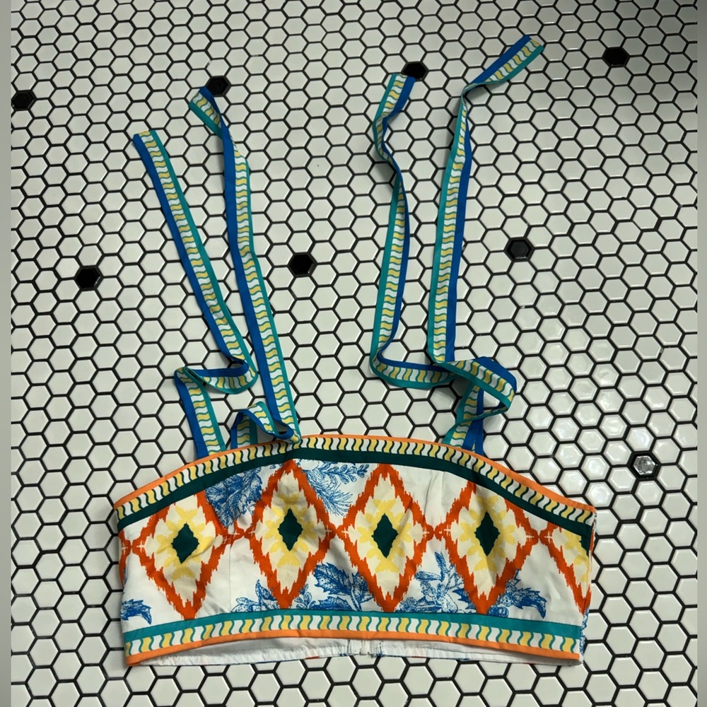 SHEIN Colorful Geometric Patterned Crop Top size medium